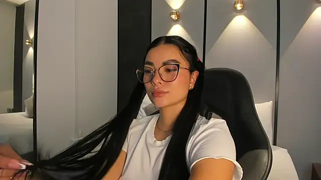 emily_tolson live
