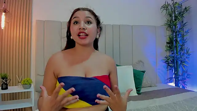 Victoria_Rosee live
