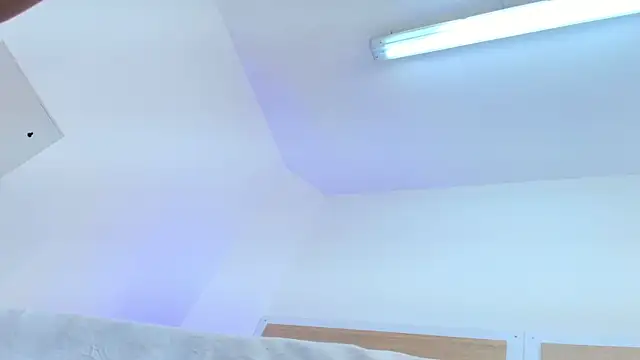 SamanthaMilann live