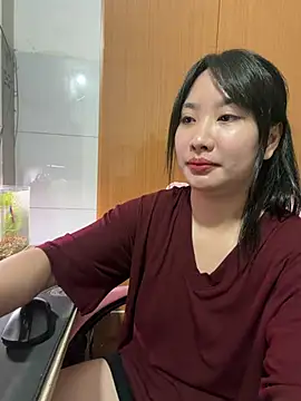 QuynhAnh68 live