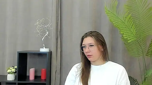 CarlitaThomley live