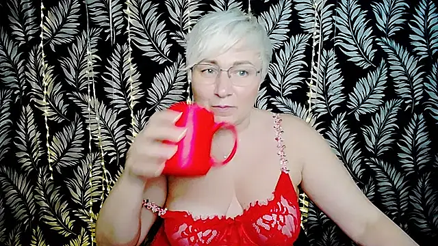 Olivia_playful live