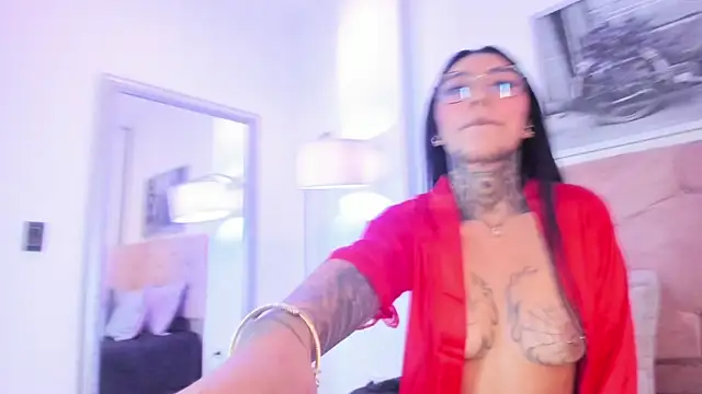 Ashley_White07 live