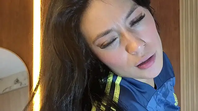 Isabella_Collen_v live