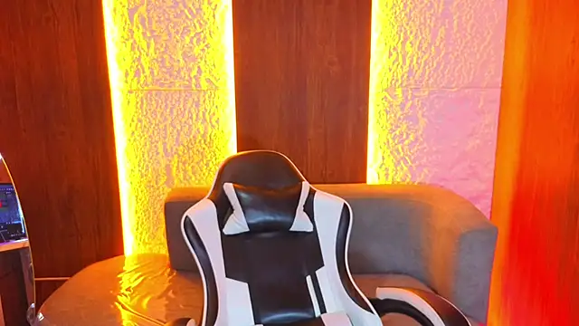 Afrodita_Wild_v live