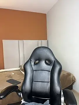 Mia_boobs24 live