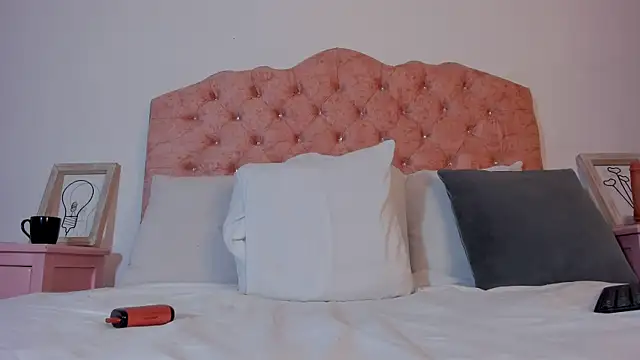 PriscilaCooper_ live