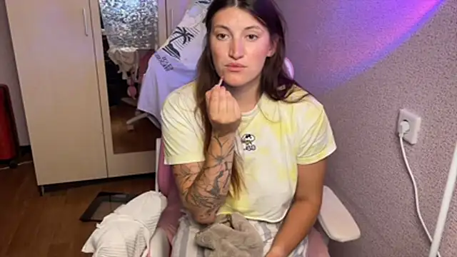 Katrin__kiss live