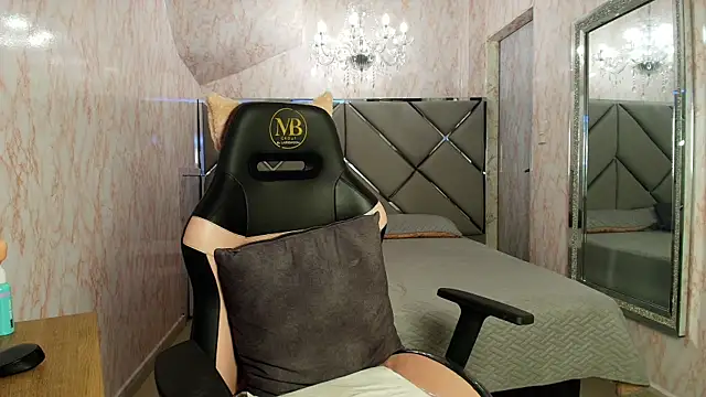 Dolly_boobsy live