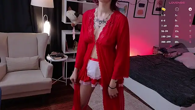Cruela_Bena live