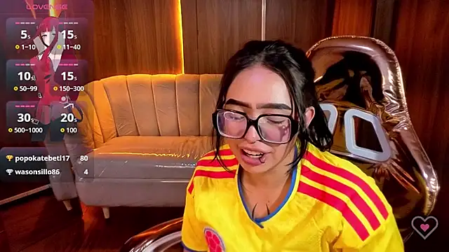 Anni_acker_b live