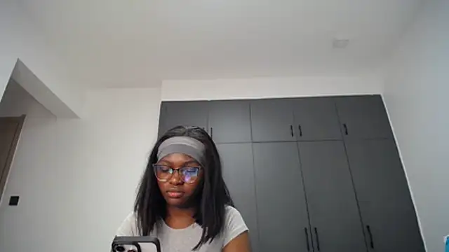 Pretty_Liya08 live