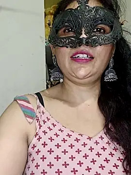 BhabhiPooja69 live