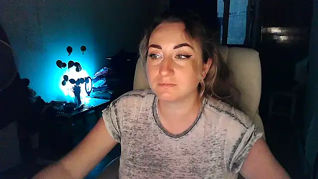 FoxyAnn12 live