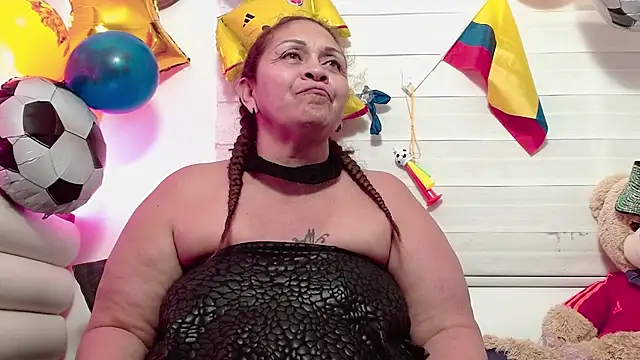 scarlettbooty live