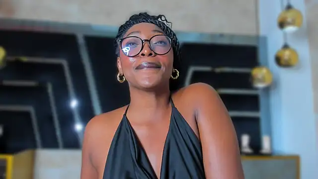 YallianaBrooks live