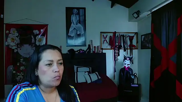 Marilynselxoveanalhard live