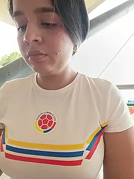Julieth_hot-69 live