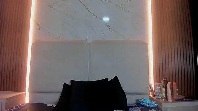 queenstarhy live