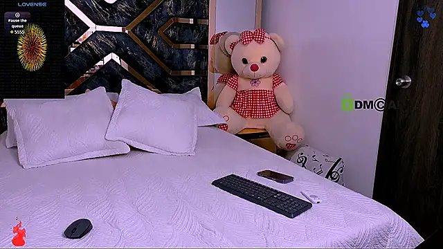 Tania_white89 live