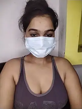 nikita-cam live