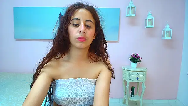 scarlett_clyde live