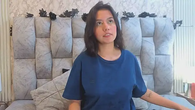 Alahia_Bloom live