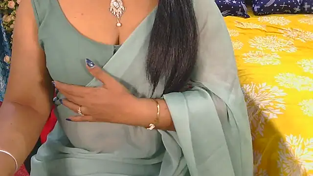 Mallu_Manisha live