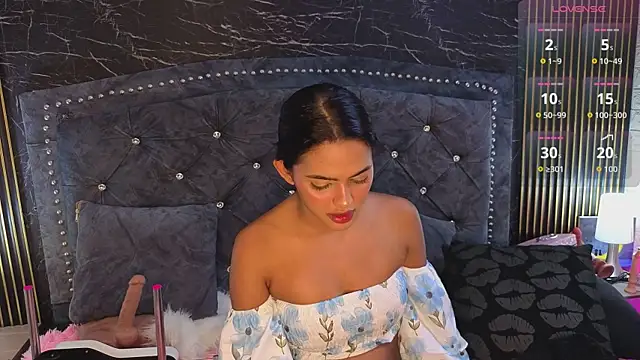 AlexandraNoxx live