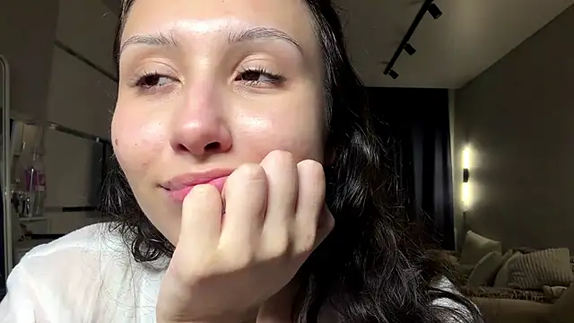 Alicekitty67 live