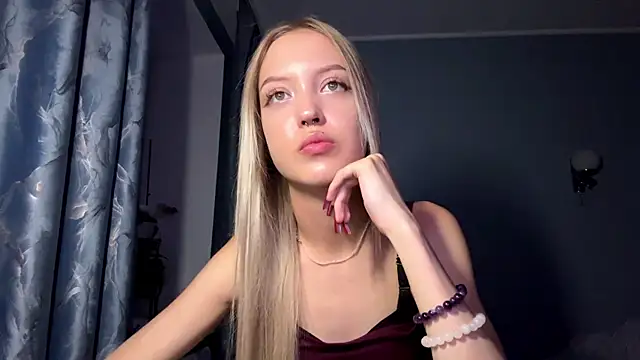 AngelitaMccrobie live