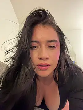 KallyMyller1 live