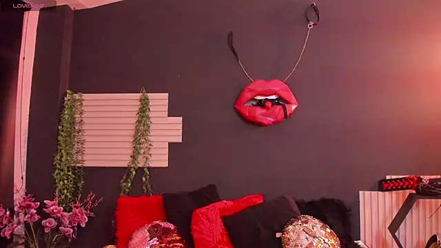 kinky_momm live