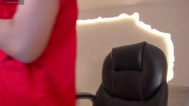 MiaFarrell_ live