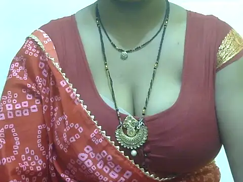 HOT-SEEMAA live