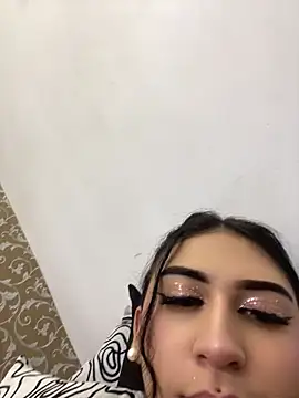 Elek_tra live