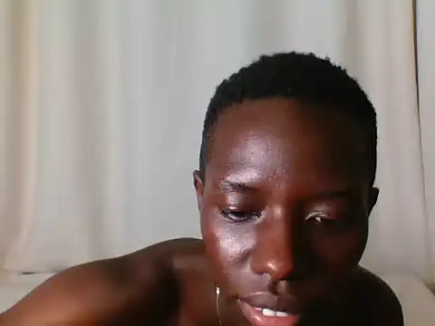 Goldy_petite live