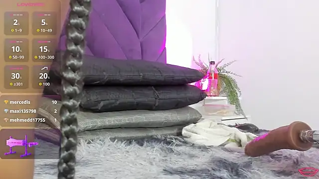 BrianaHazel live