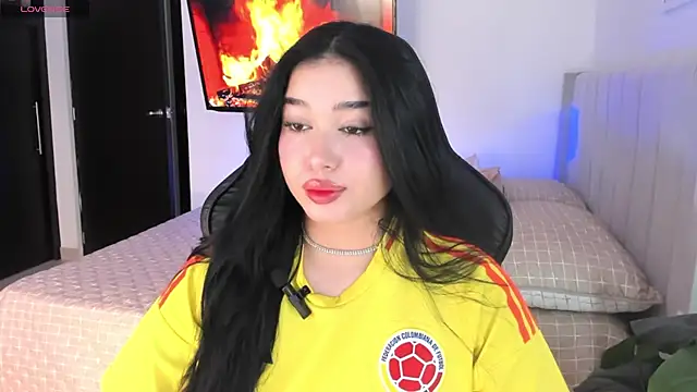 Abbye_blue01 live