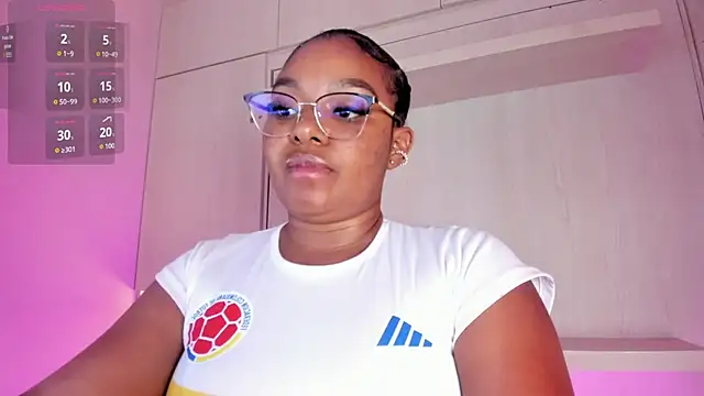 tamaraa_smiith live