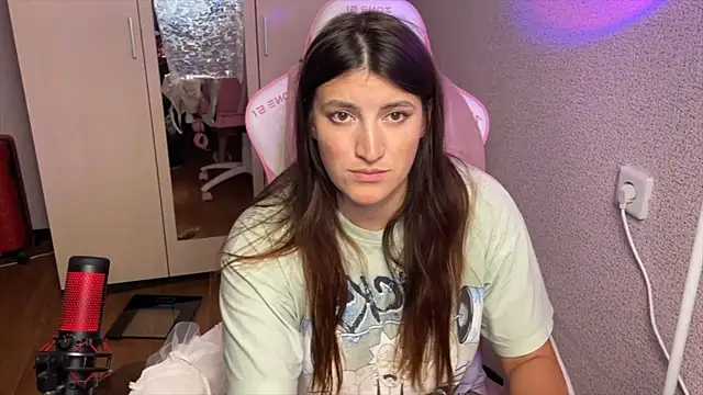 Katrin__kiss live