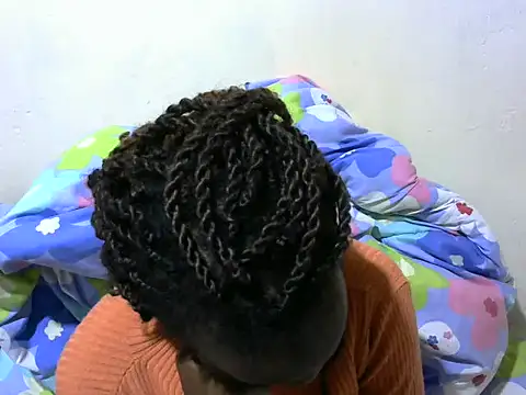 Thicky_kyla live
