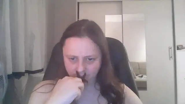 TaylorLovely live