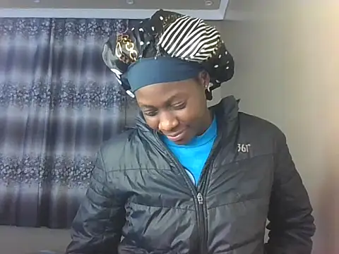 Sweetie_G live