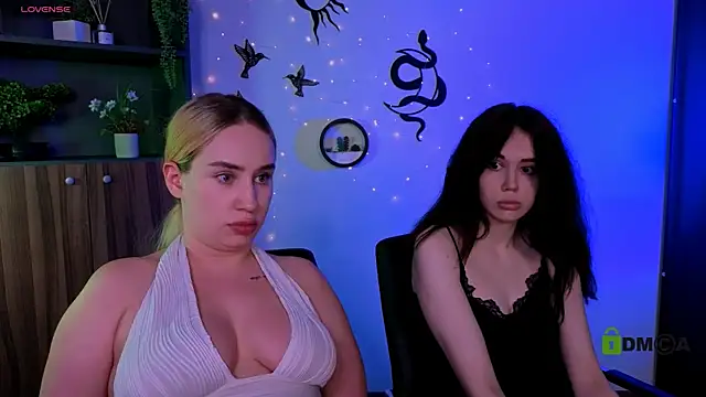 riley_sanders live
