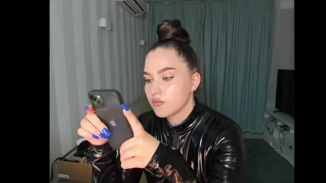 LatexDominatrix live