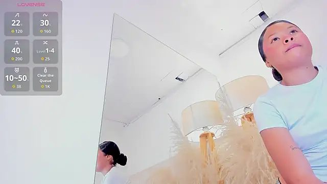 ivyjones__ live