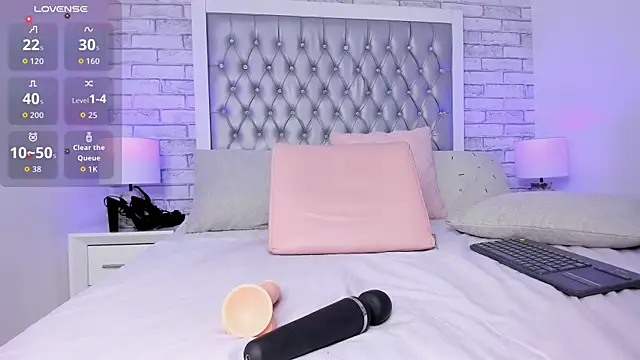 ChloeCartier live