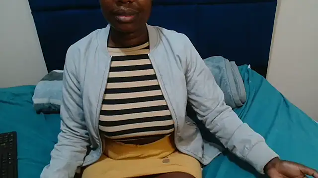 MilkyTitties live