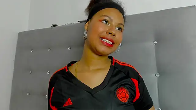 tatianasquirthot live